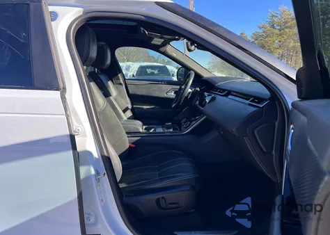 2018 Land Rover Range Rover Velar R-Dynamic Se z USA, uszkodzony, nr VIN SALYL2RX5JA762458